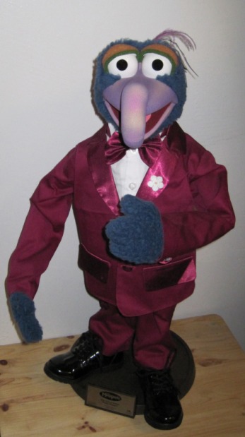 Review: MR Gonzo Photo Puppet - The Clearance Bin