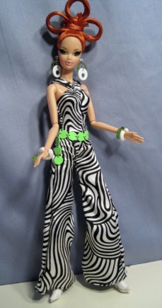 Barbie Collector Pop Life Pivotal Mod Christie Doll 2008 Mattel